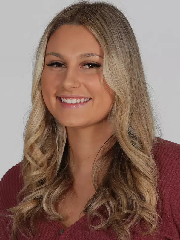 saint mary's wbb photo day