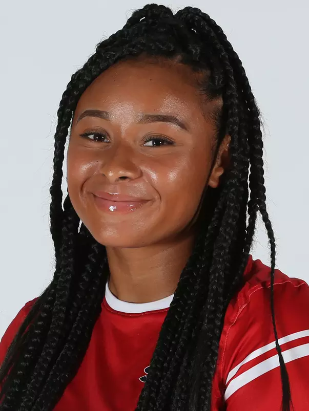 Tomlinson Headshot 2021