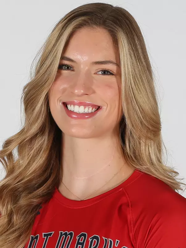 Selbie Christensen Headshot 2021