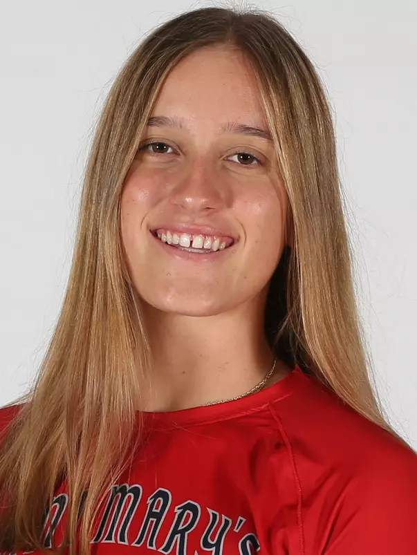 Kristen Erland Headshot 2021