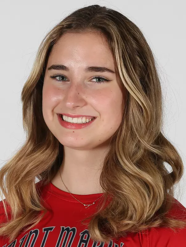 Clarissa Klein Headshot 2021