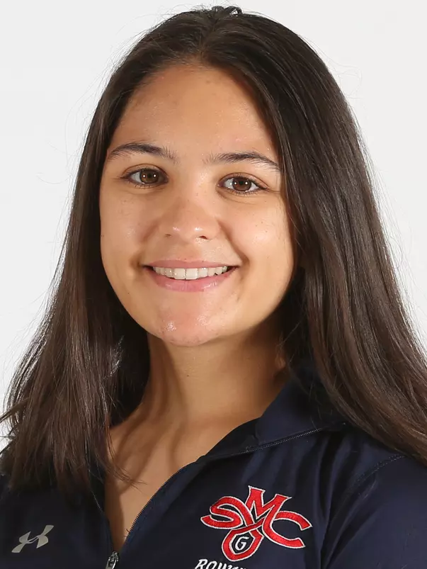 Bischoff Headshot 2021