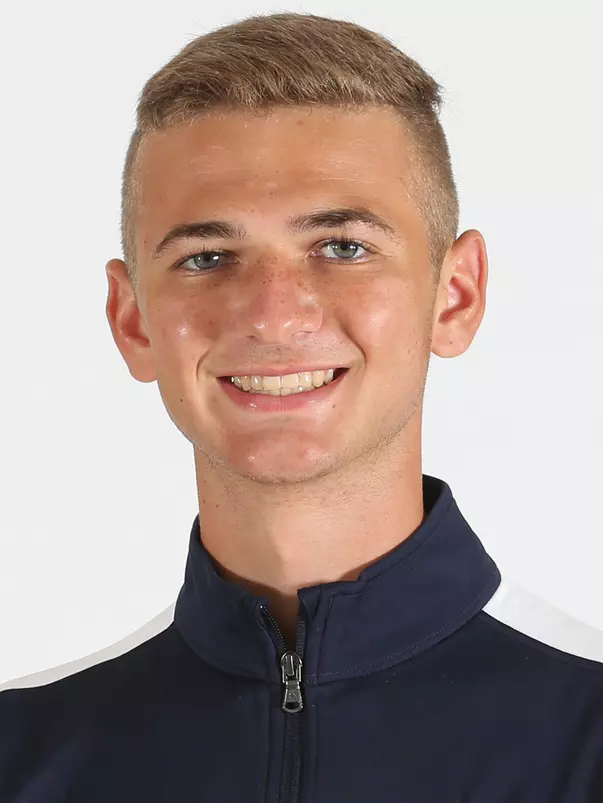 Reynolds Headshot 2021