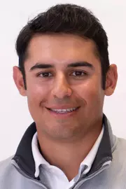 Ash Hakim 21-22 Headshot