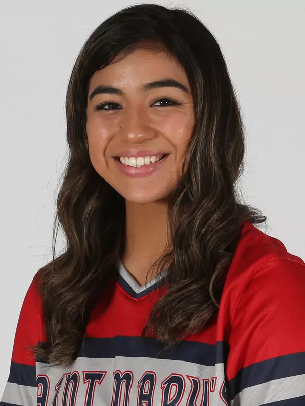 SB Casas Headshot 2022