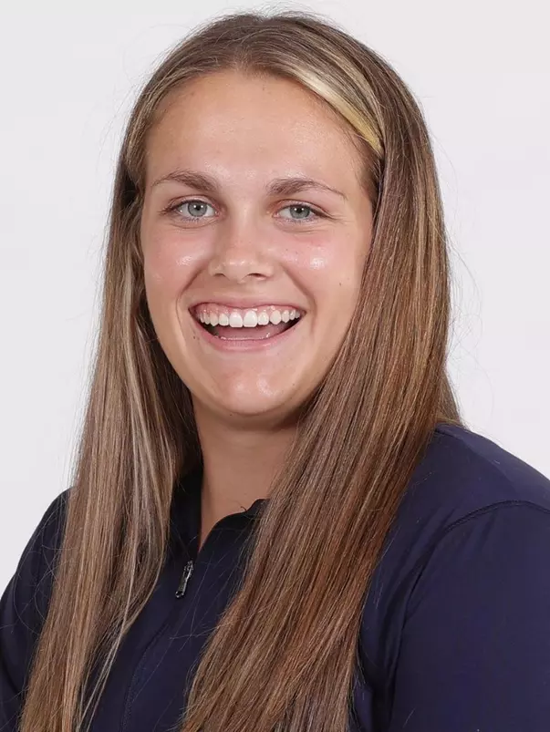 Alyssa Teague Headshot