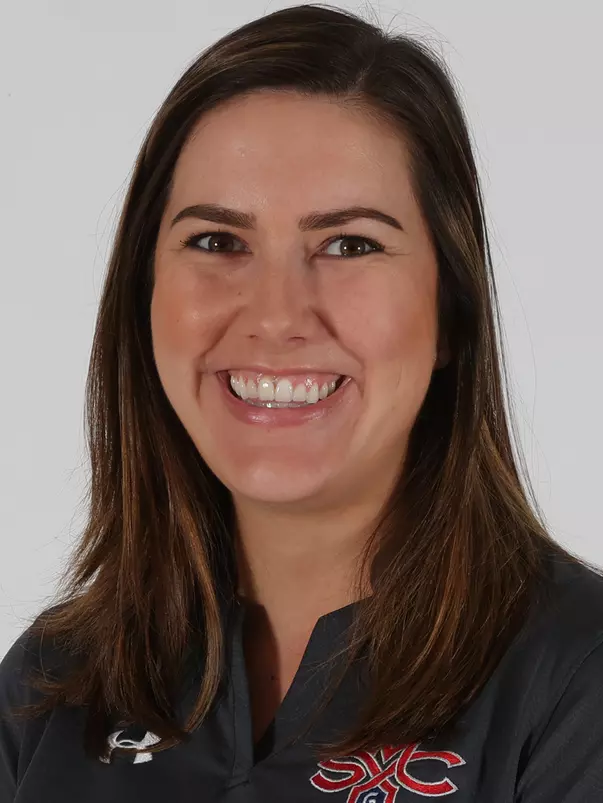 Henderson Headshot 2022