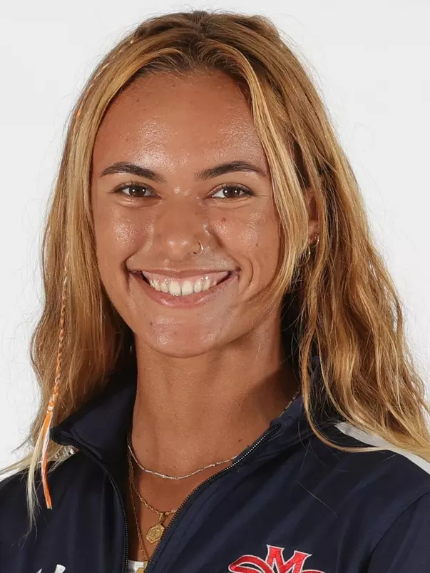 Jaden De Souza Headshot 2022