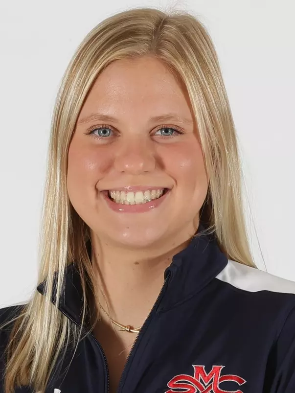 Kaitlin Laner Headshot 2022