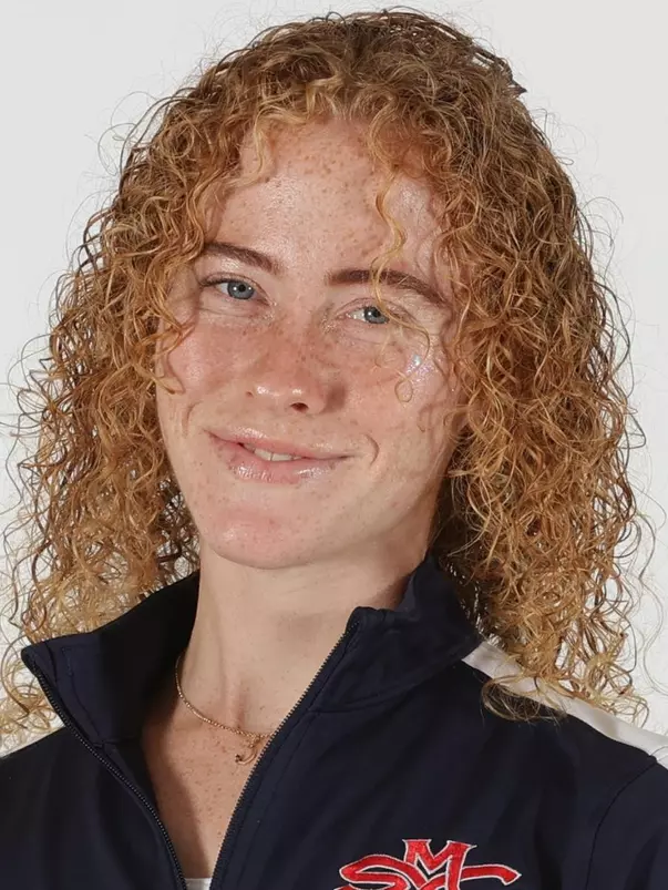 Molly Dreher Headshot 2022