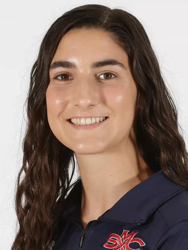 Rayna Stanziano Headshot 2022