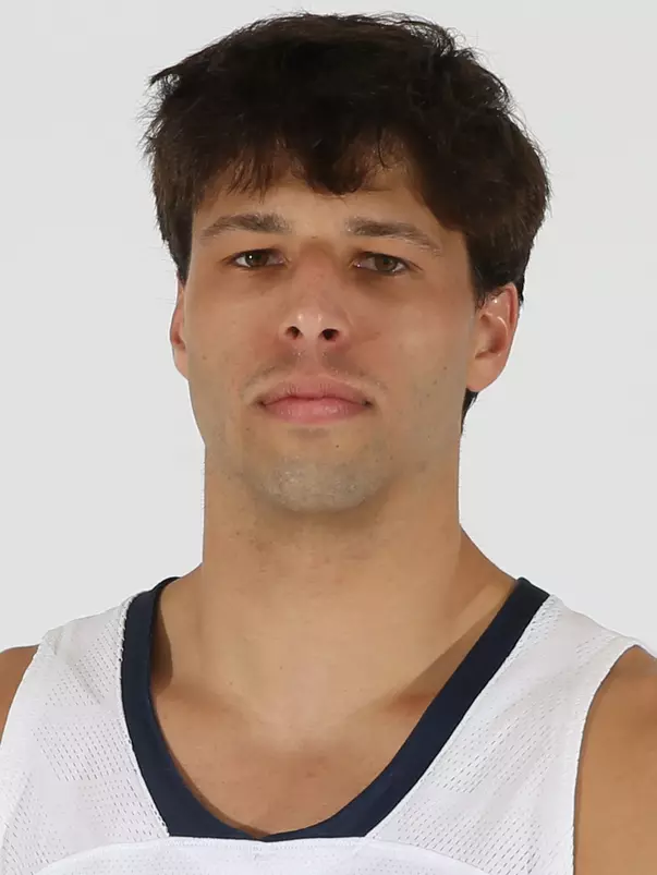 Cade Bennett Headshot 2022-23