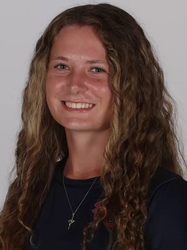 Briana Salvetti Headshot 2023