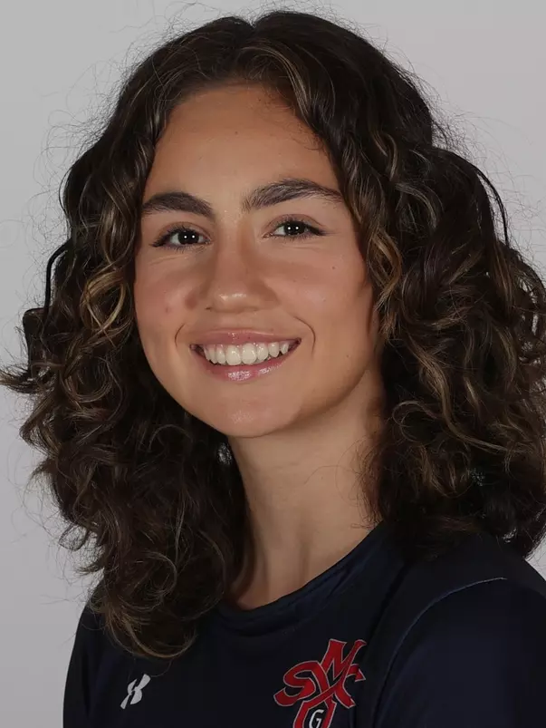 Micaela Romo Headshot 2023