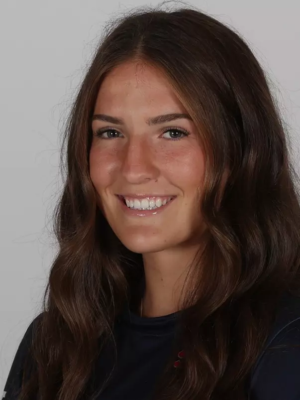 Molly Silva Headshot 2023