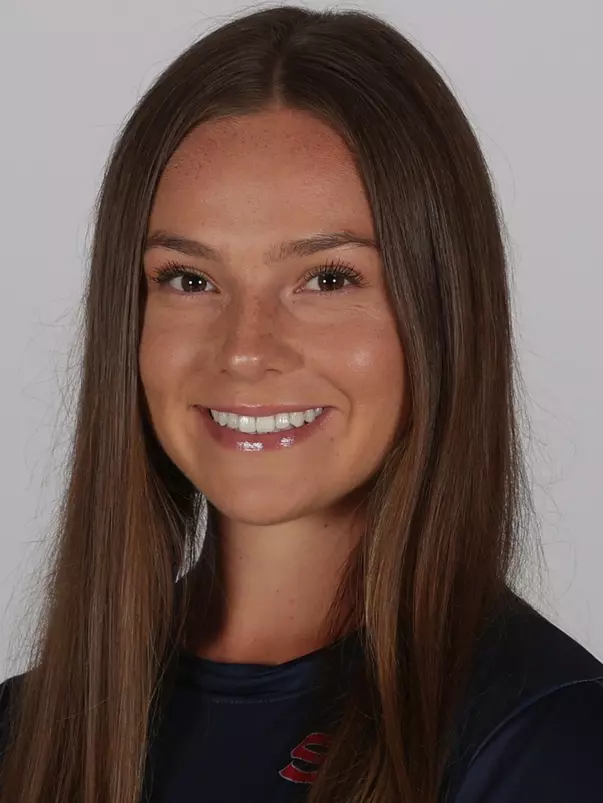 Taylor Mendoza Headshot 2023