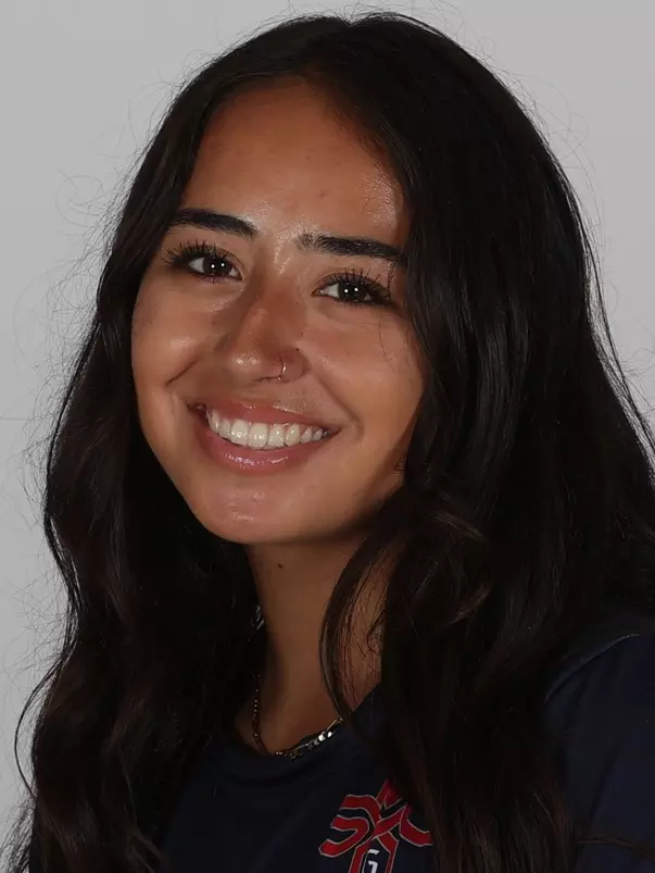 Sydney Middaugh Headshot 2023