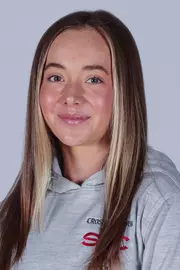 Elle Shrader Headshot 24