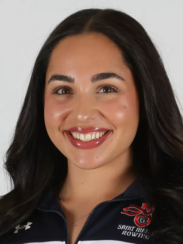 Lea Glafkides 2026 Headshot