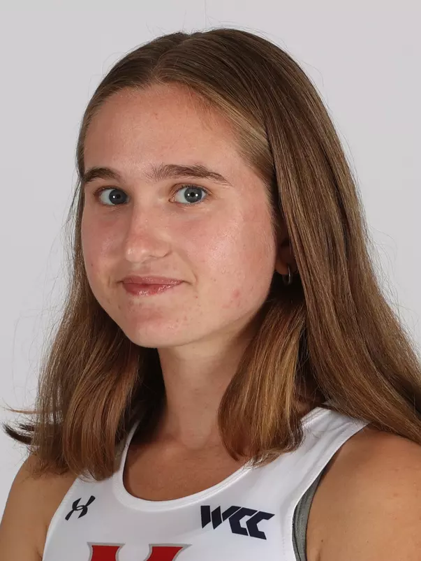 Zoe Leach 2025 Headshot