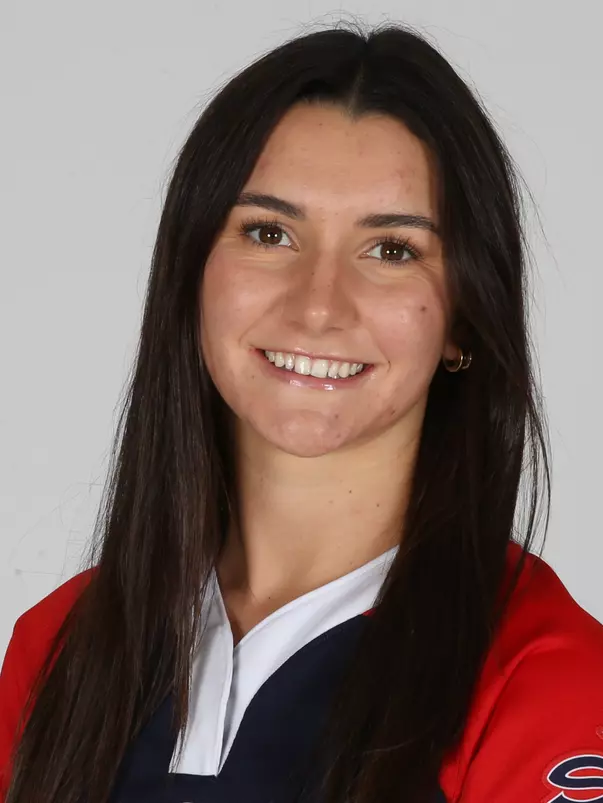 Dominique Oliveira 2026 Headshot