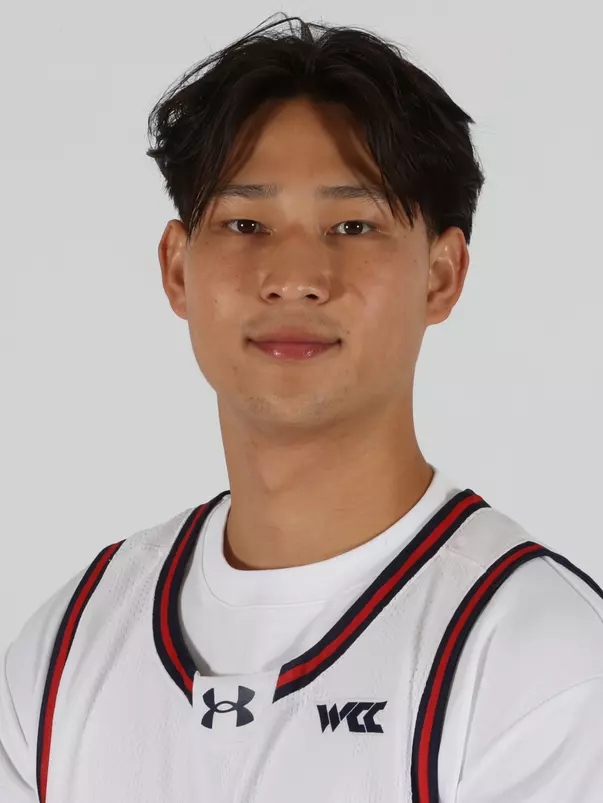 Myles Che 2026 Headshot