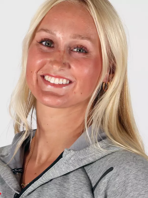 2026-27 SMC Swim Headshots