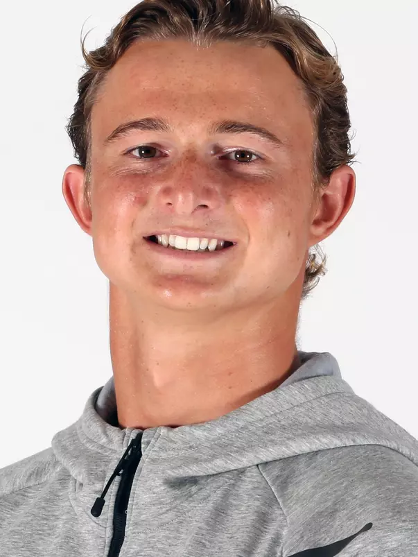 2026-27 SMC Swim Headshots