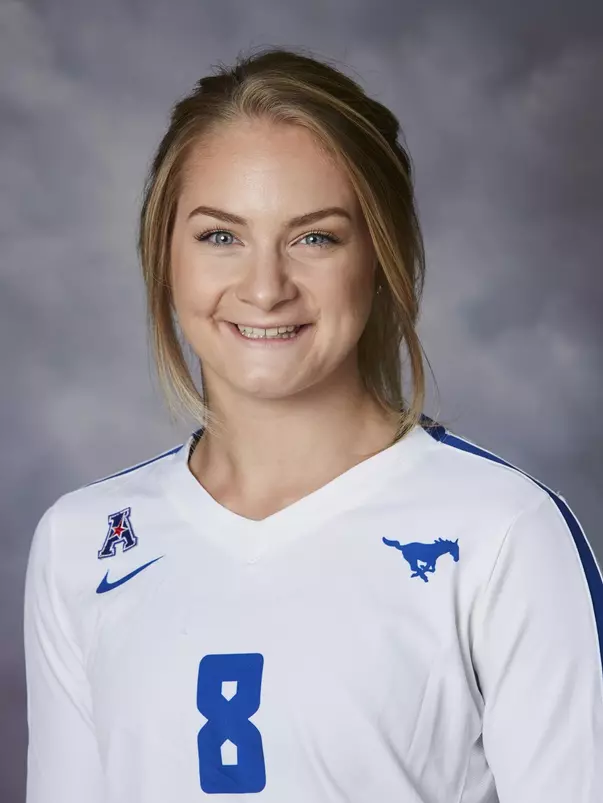 Kelly Brunstein 2017 Head Shot