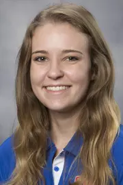 Pakula_Olivia_2017