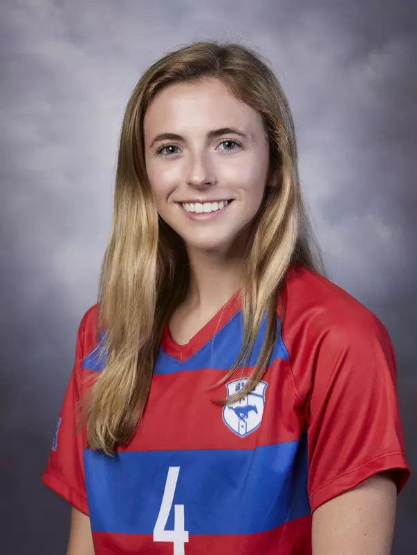 Hailey Bishop Headshot