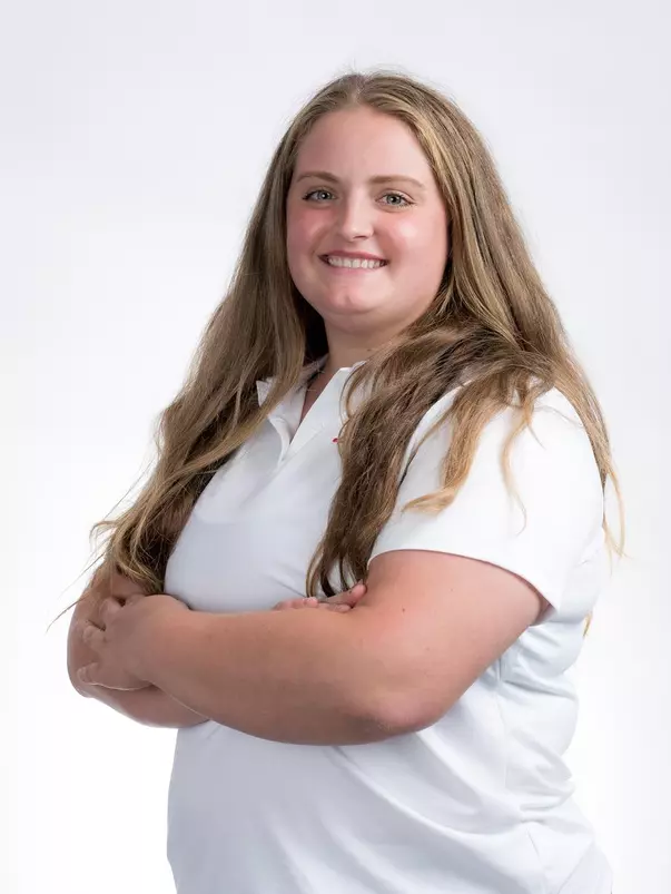 Hannah Tapling Headshot