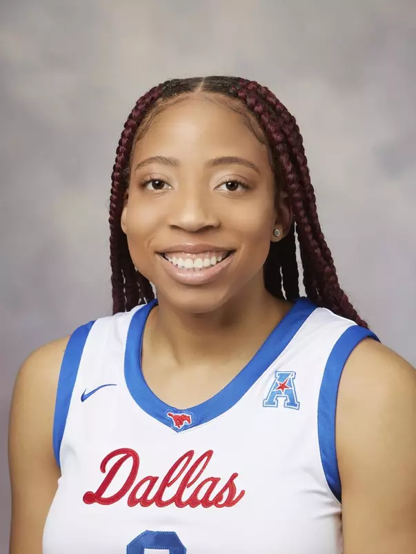 Zaria Rufus Headshot