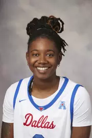 Keyanna Warthen Headshot