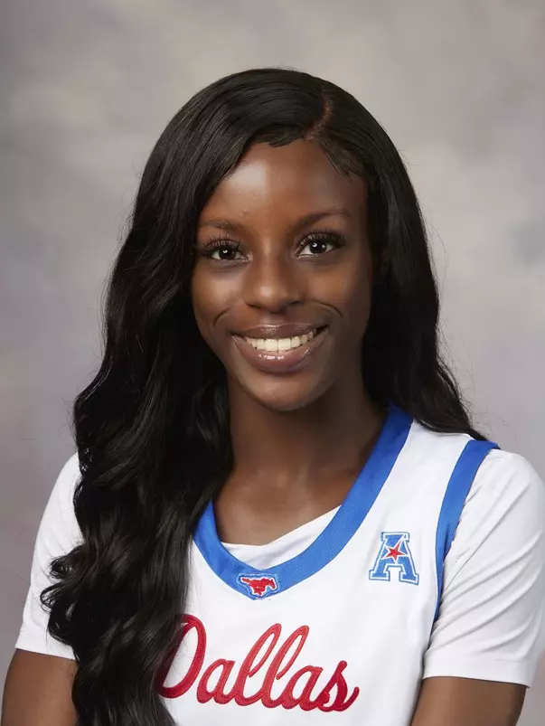 Kayla White Headshot