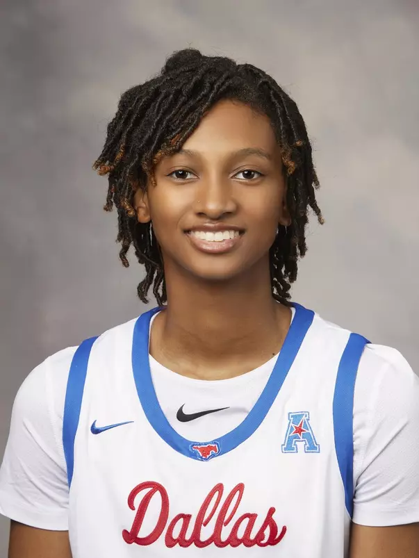 Sydne Wiggins Headshot
