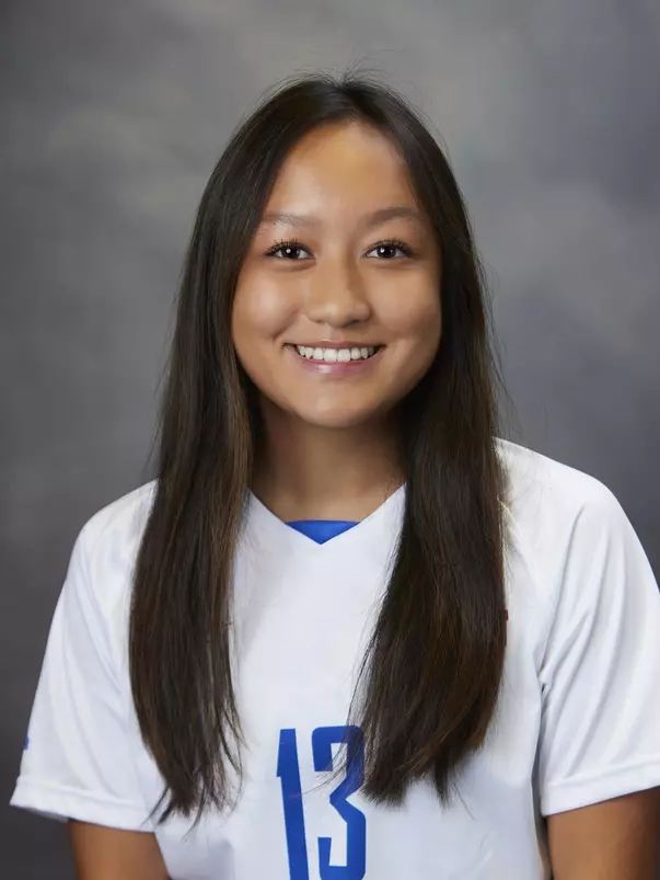 Angie Diep 2021 Head Shot