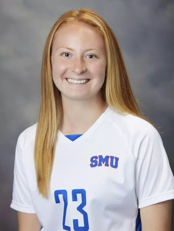 Mia Gish 2021 Head Shot