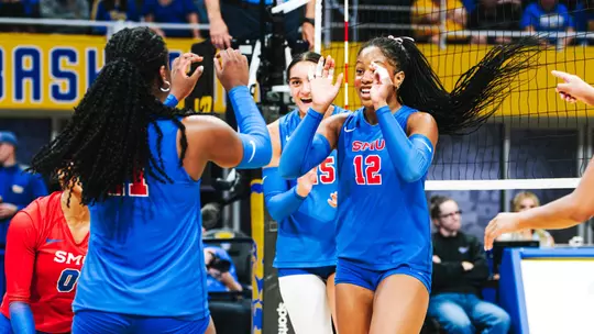 natalia newsome & hannah beauford at Pitt 10/7/26