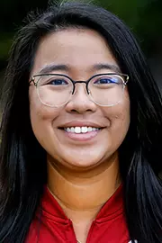 Ooi, Linley Headshot