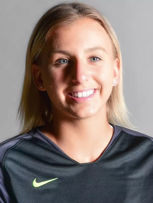 Nikki Panas