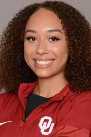 Ferland, Kierstin Headshot