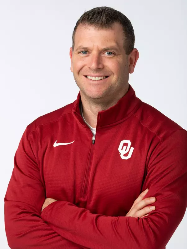 Aaron Mansfield_Updated Headshot_23