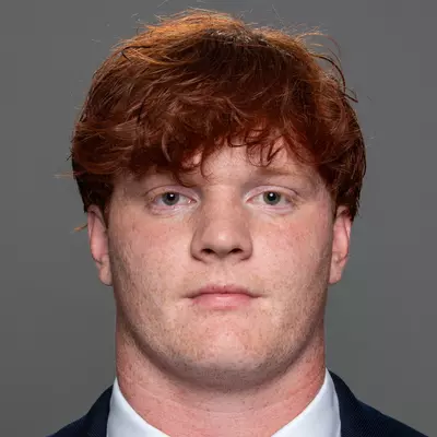 Heath Ozaeta headshot
