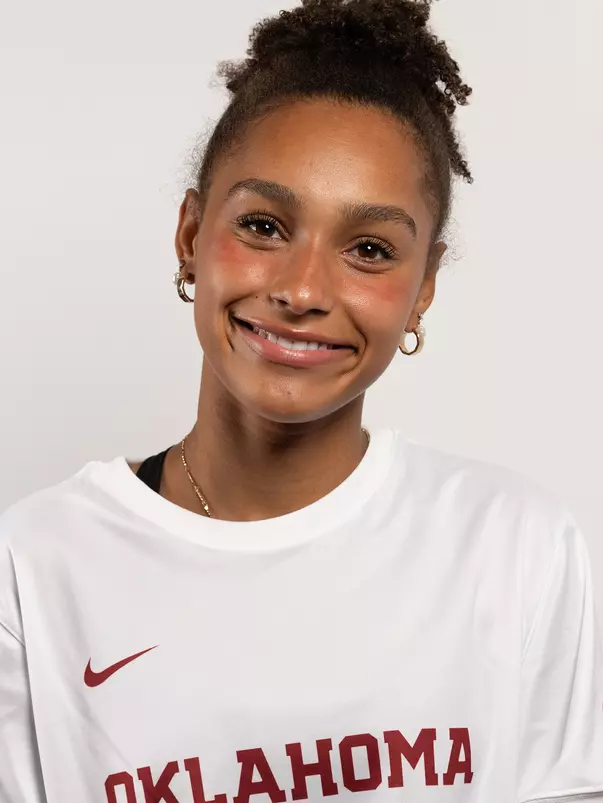Aleksia Christensen 2024 Headshot