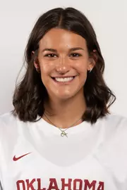 Andie Wolfe 2024 Headshot
