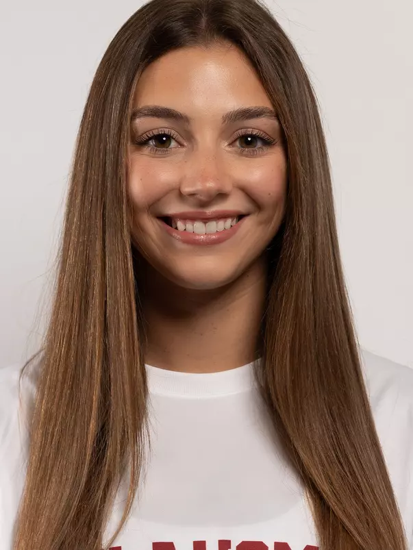 Ella Pappas 2024 Headshot
