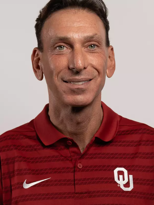 Warren Russ 2024 Headshot
