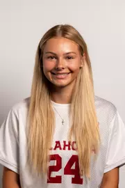 NORMAN, OK - July 28, 2025 - Oklahoma Defender Natalie Hoefer (#24) official headshot for 2025-26. Photo By OU Photo/University of Oklahoma