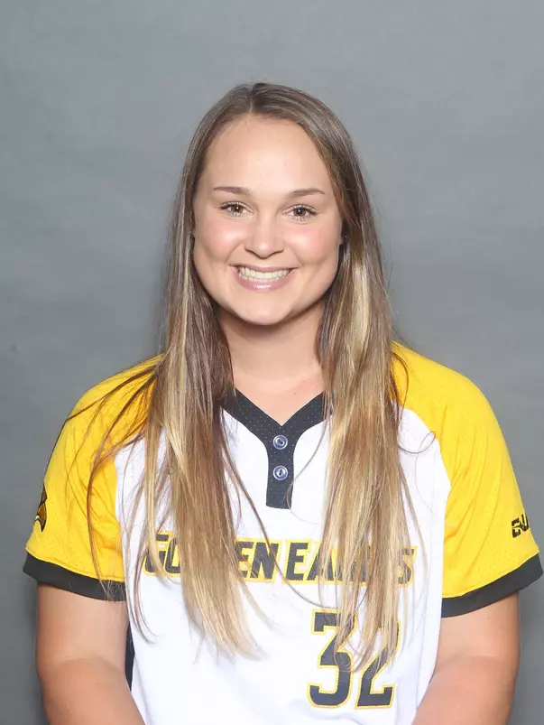 Hannah Borden (Head Shot)